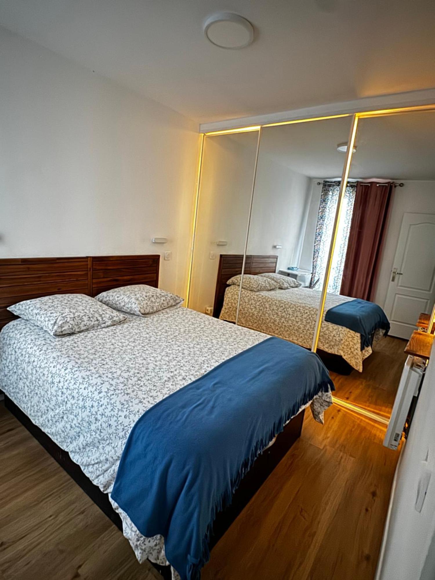 Montmartre Cosy Apartment ปารีส ภายนอก รูปภาพ